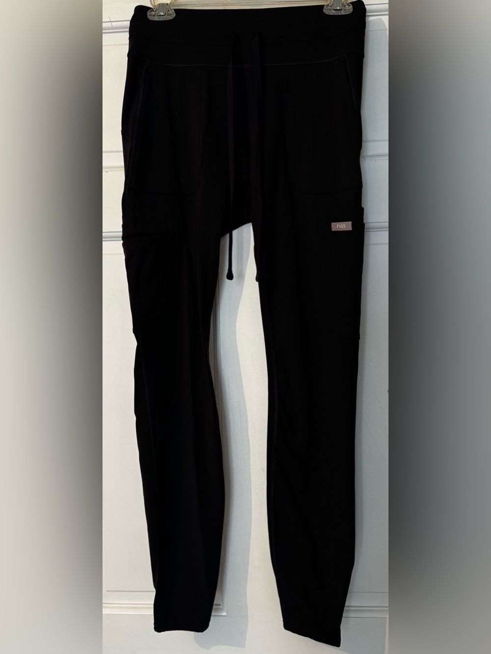 FIGS Seville ScrubLegging Women’s Black discontinued